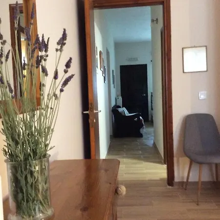 Genari Apartament *